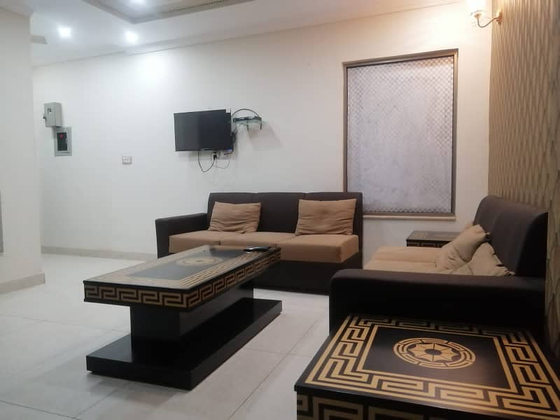 1 bed Fully Luxury Furnished Appartment Available For Perday Short Time Daily Basis Weekly And Monthly in Bahria Town Lahore 3