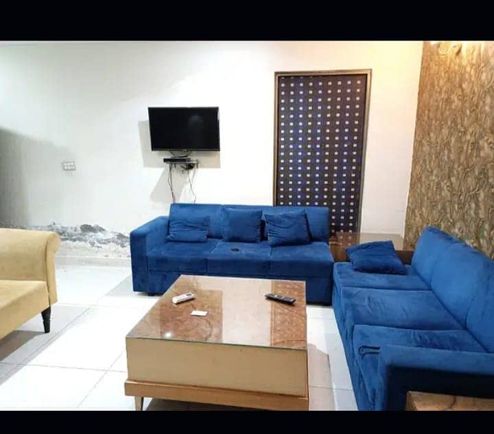 1 bed Fully Luxury Furnished Appartment Available For Perday Short Time Daily Basis Weekly And Monthly in Bahria Town Lahore 4