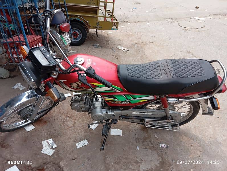 HONDA CD 70 2021 6