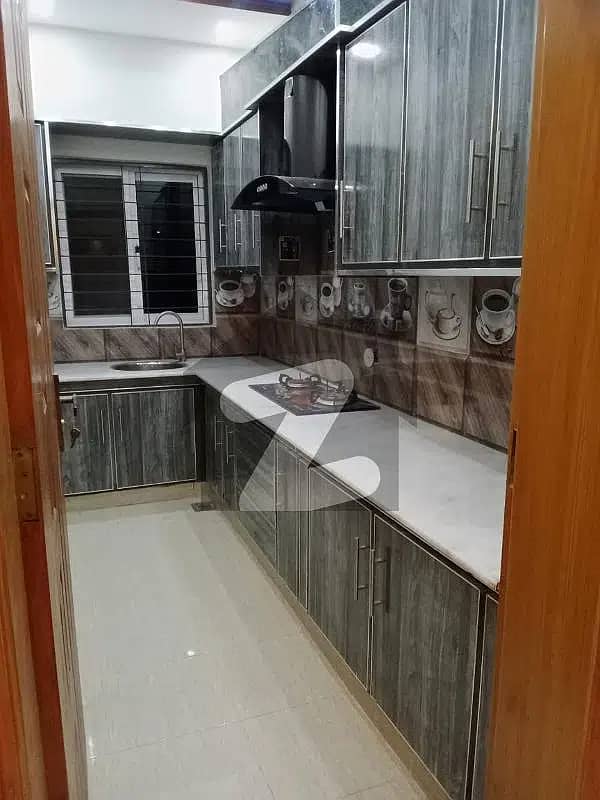 5 MARLA BRAND NEW MOST BEAUTIFUL PRIME LOCATION HOUSE FOR SALE IN NEW LAHORE CITY PH 2. 8