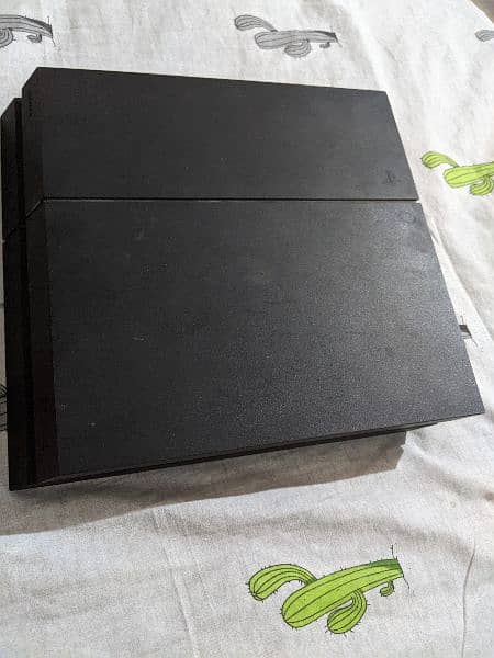 PS4 500 gb matte 2