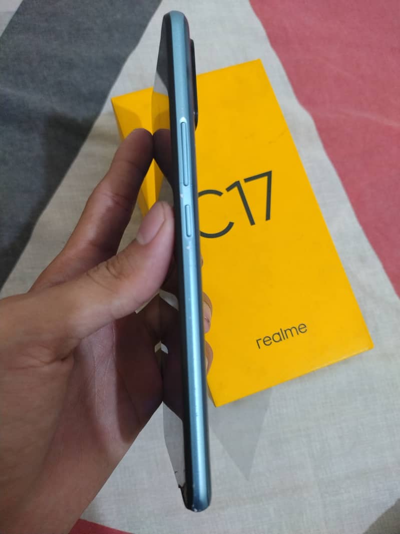 Realme C17 (with box) 4