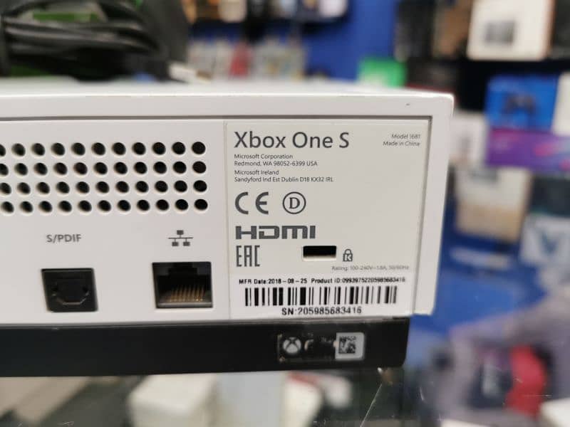 Xbox one S 6