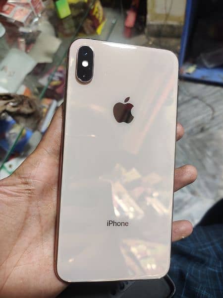 I phone xsmax 256 gb battery change face id ki stip lagni hay all ok 0