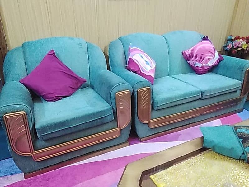 6 Seater sofa with deewan & table set 0