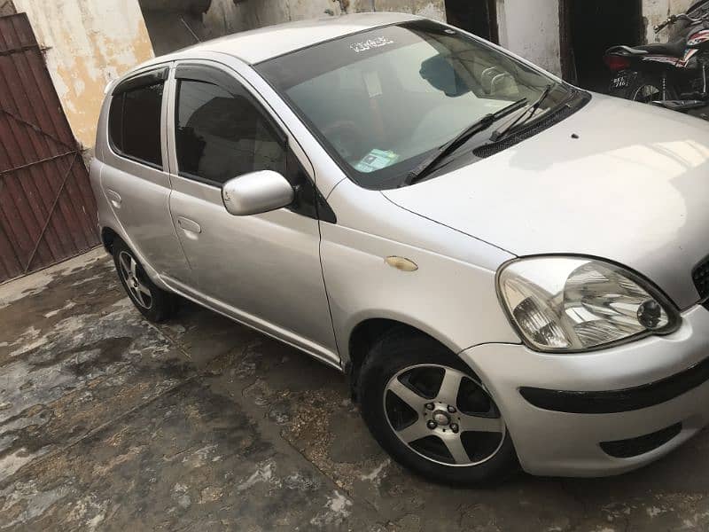 Toyota Vitz 2003 0