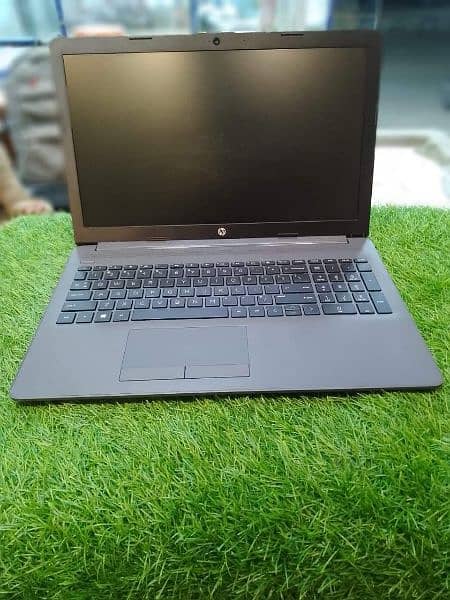 hp 15 core i5 6th 8gb ram 256gb ssd 0