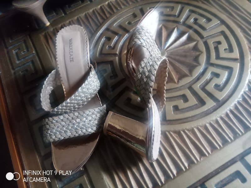 3 branded shoes size 7 0