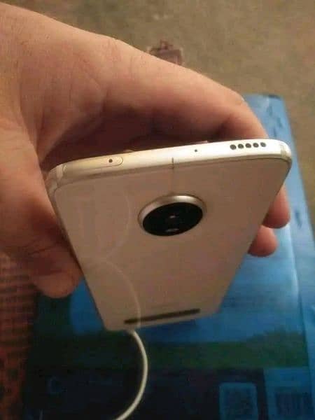 Motorola z4 mobile for sell 3