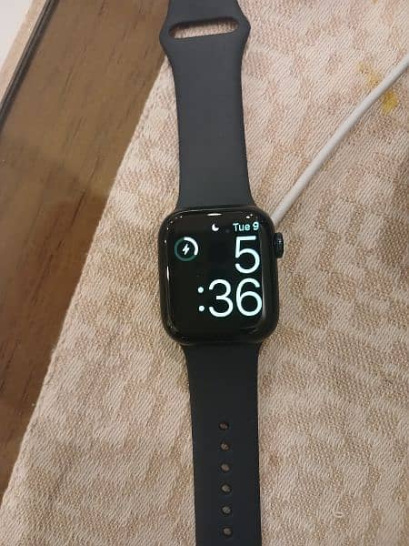 series 8 41mm apple watch. 0