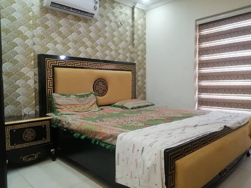 1 bed Fully Luxury Furnished Appartment Available For Perday Short Time Daily Basis Weekly And Monthly in Bahria Town Lahore 6