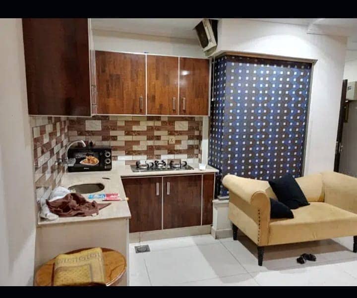 1 bed Fully Luxury Furnished Appartment Available For Perday Short Time Daily Basis Weekly And Monthly in Bahria Town Lahore 7
