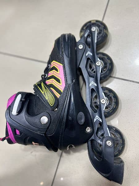 skating shoes with lighting Wheels 1