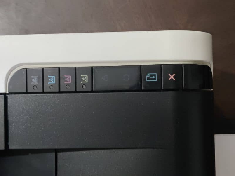 HP LaserJet CP1025 Color Printer (Genuine Condition)(10/10) 4