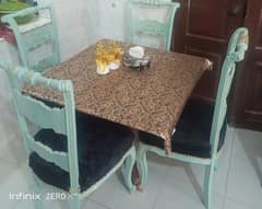 Dining Table with 04 Chairs