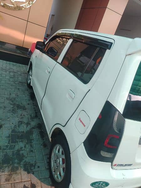 Suzuki Wagon R 2018 18