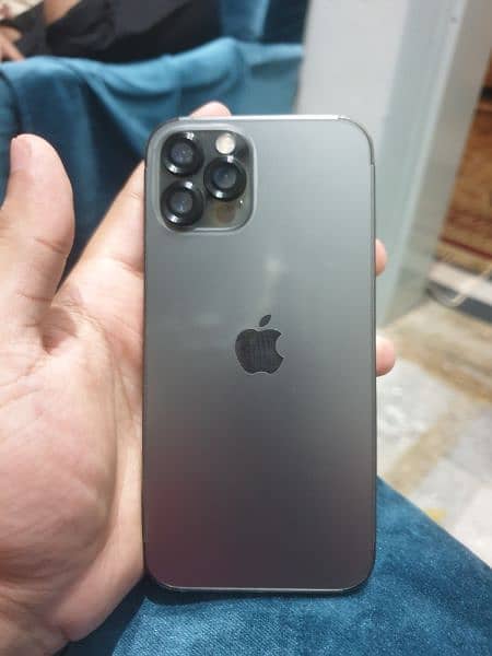 IPhone 12pro 10