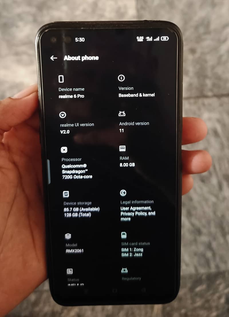 Realme 6 pro 8/128 for sale. 0