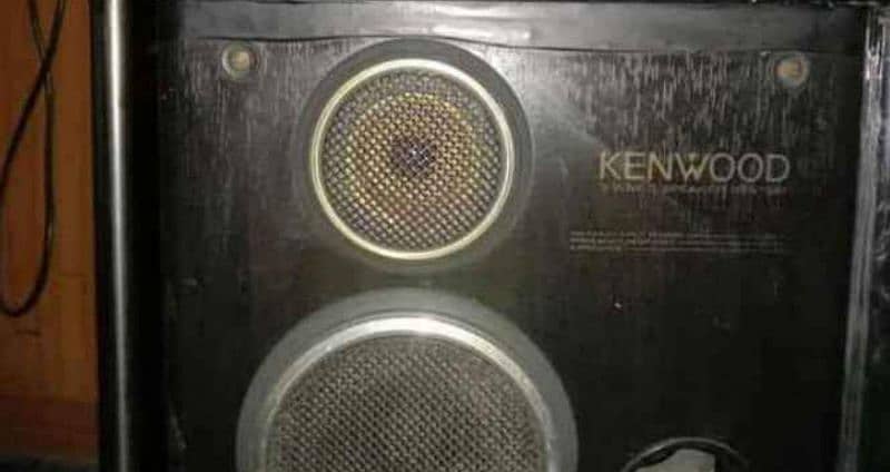 Kenwood 3 Way Speakers Urgent Sale 1
