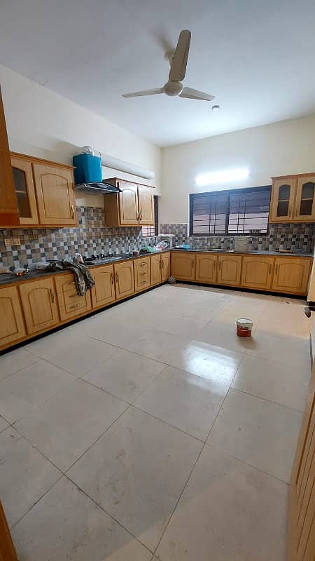 HOUSE AVAILABLE FOR RENT IN BANIGALA 7