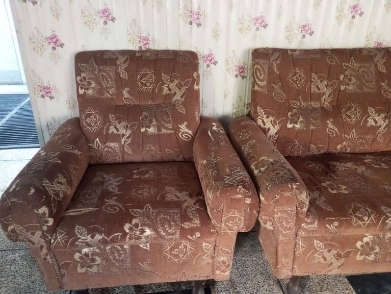 5 seater sofa set. 0