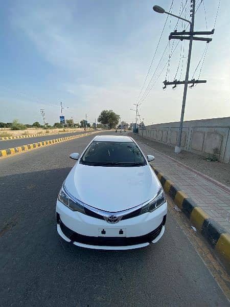 Toyota Corolla Altis 2017 19