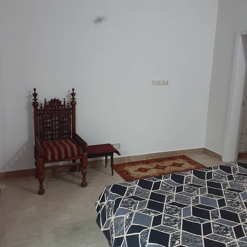 One Bed Room Fully Furnished with Car Parking Hot Location in CC Block Phase 4 DHA Lahore 4