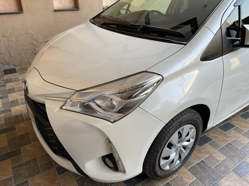 Toyota Vitz F 1.0 2019 Model 1