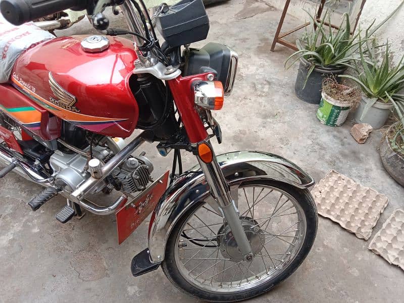 Honda 70cc 2012 4