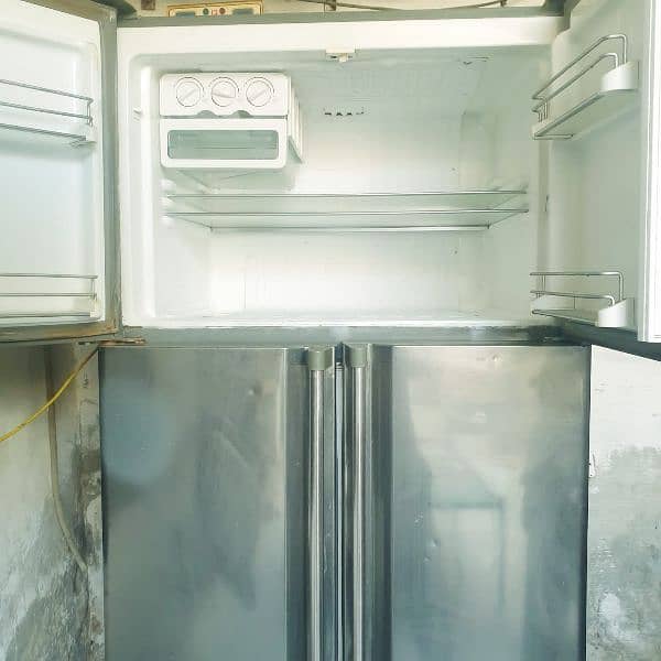 Dawlence 4 Door Fridge. for sale / Demand 40,000 1