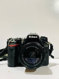 nikon d7100 with two lens and charger