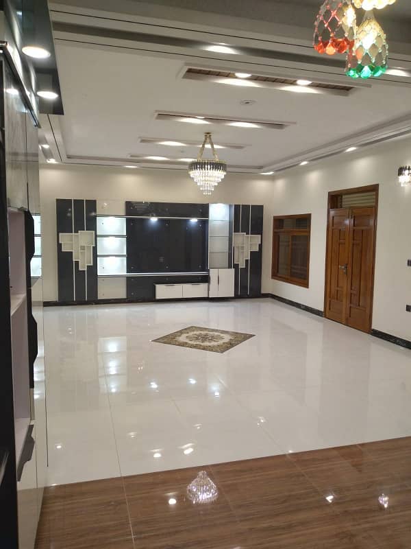 1st Floor West Open 240yards Brand New Portion For Sale In Gulshan-e-Iqbal 0