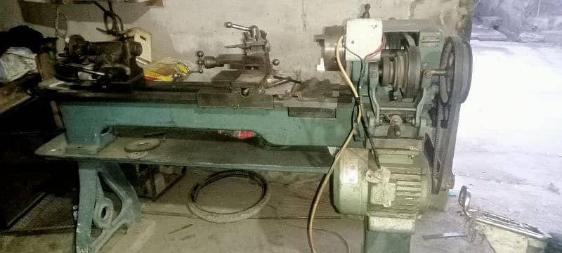 lathe machine 4