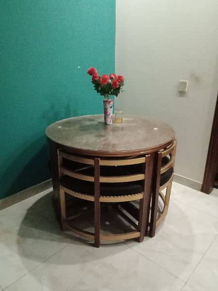 dinning table 0