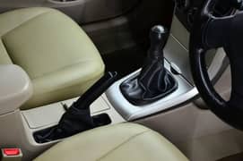 Toyota Corolla GLI 2013 0