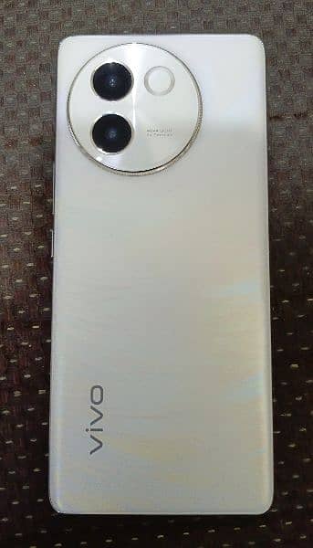 Vivo v30e 8/256 1