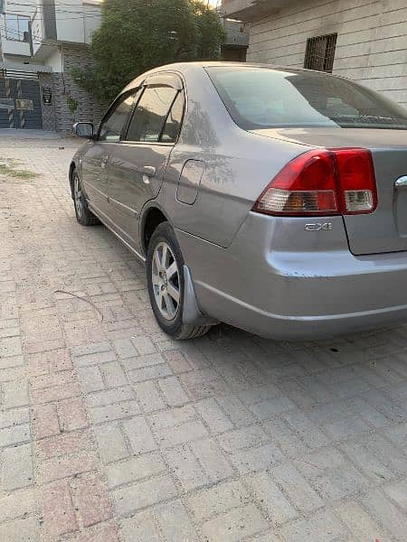 Honda Civic EXi 2004 10