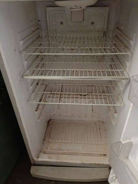 waves Refrigerator working condition urgent sale 2