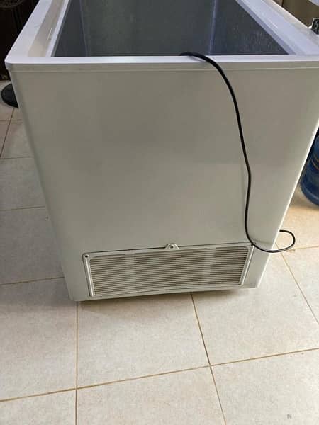 Haier HDF 285ES Freezer 8