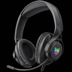 ONIKUMA X16 Wired RGB Over-ear Gaming Headset with Noise Cancelling M