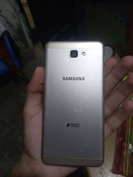 Samsung galaxy j7 prime 1