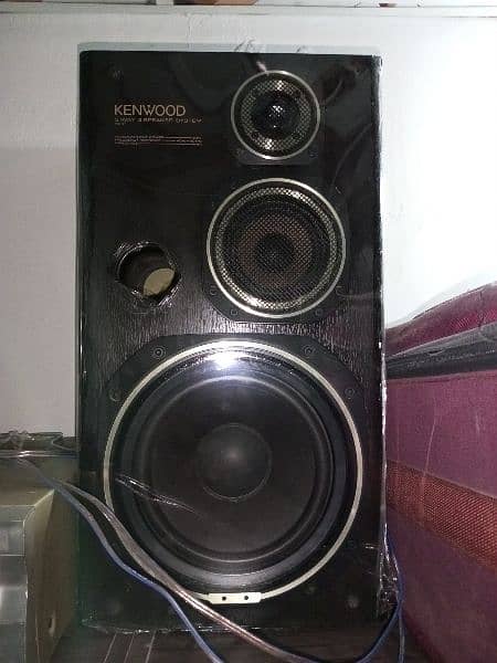 Kenwood speakers or Amplifier k sat pura set dena h 0