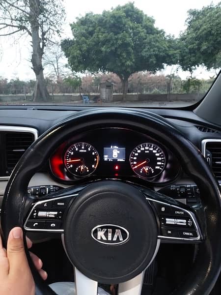 KIA Sportage 2022 10