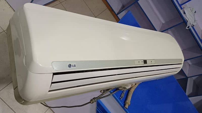 split ac in original condition neet and clean 2