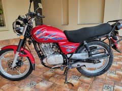 suzuki 150 SE 2020 Red colour