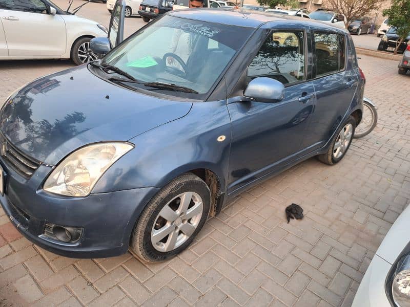 Suzuki Swift DLX 2012 1