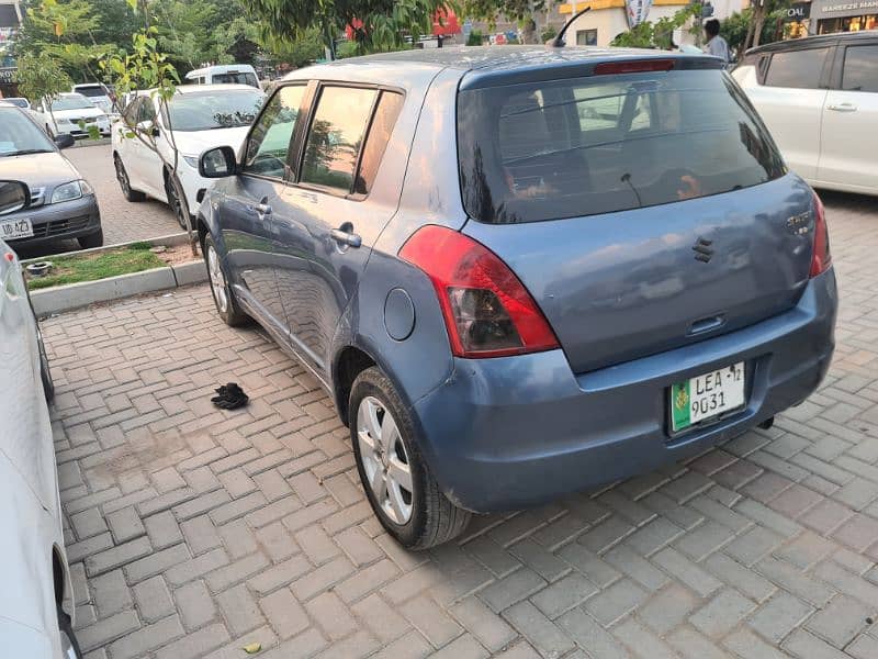 Suzuki Swift DLX 2012 2