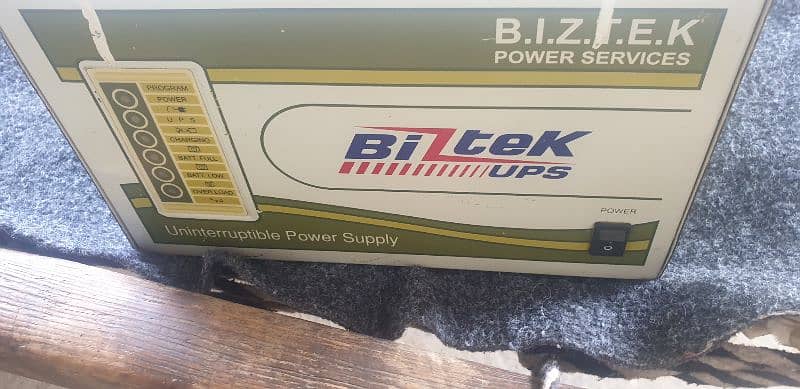 BIZTEK UPS 1200w 1