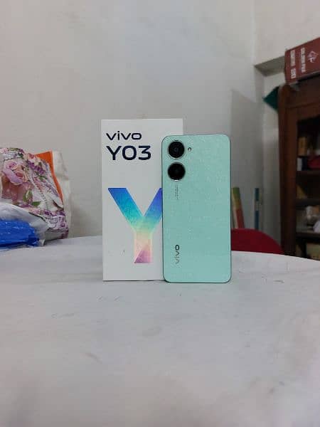 Y03 vivo (4+4/64) G85,,,0322 1781446 0