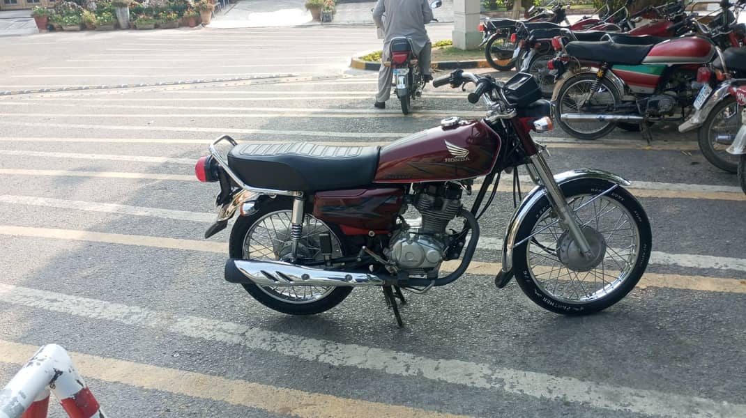 Honda CG 125 , Honda Bike 2